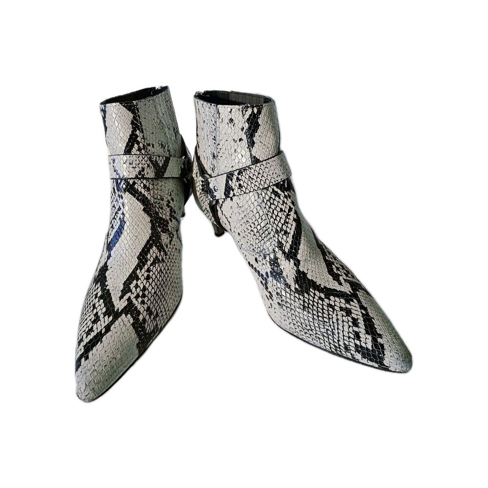 Vince Camuto Snakeskin Ankle Booties Block Heel Size 7.5 - Picture 3 of 7